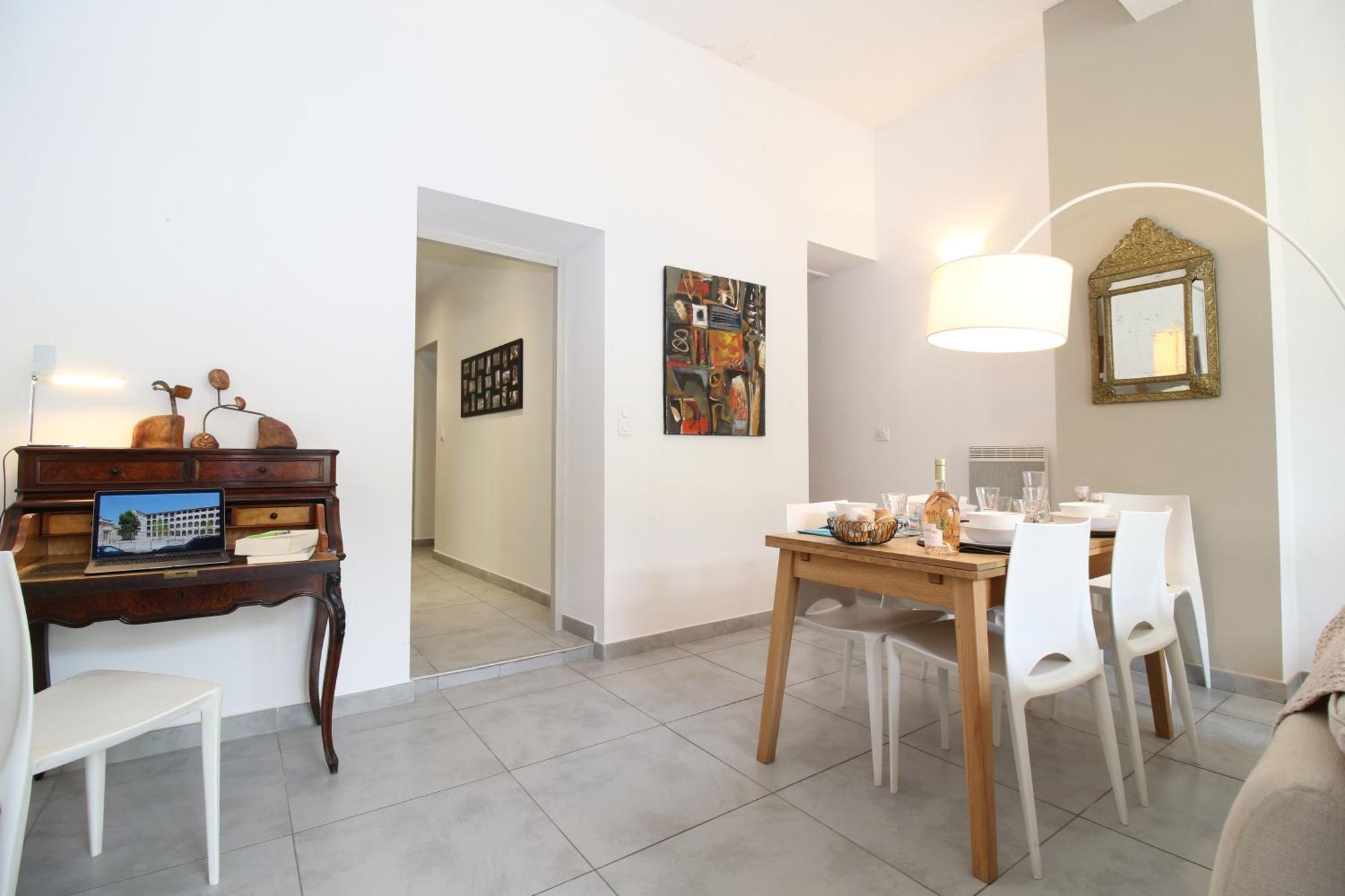 T3 Appartement Hypercentre Proche Commerce- Parking - 2 Chambres Wifi Gratuit Avignon Eksteriør bilde