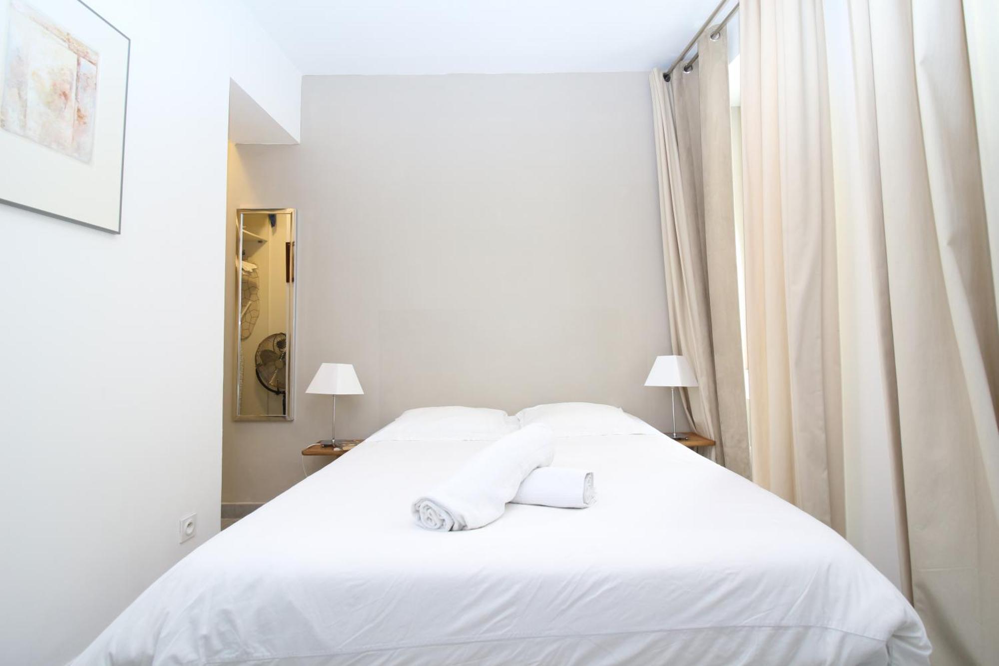 T3 Appartement Hypercentre Proche Commerce- Parking - 2 Chambres Wifi Gratuit Avignon Eksteriør bilde